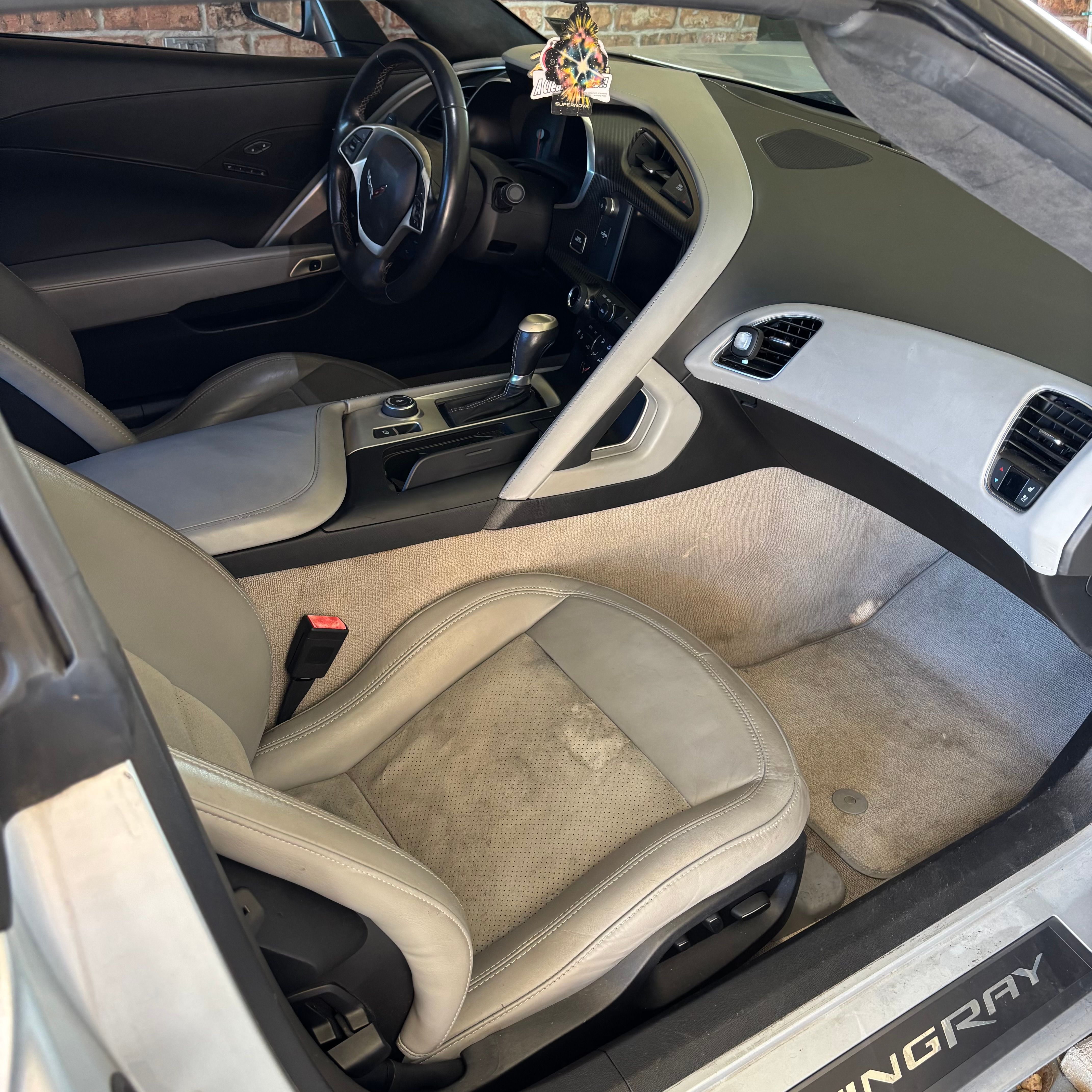 Used 2014 Chevrolet Corvette Stingray Coupe w/ 3LT Preferred Equipment Group RWD image 10