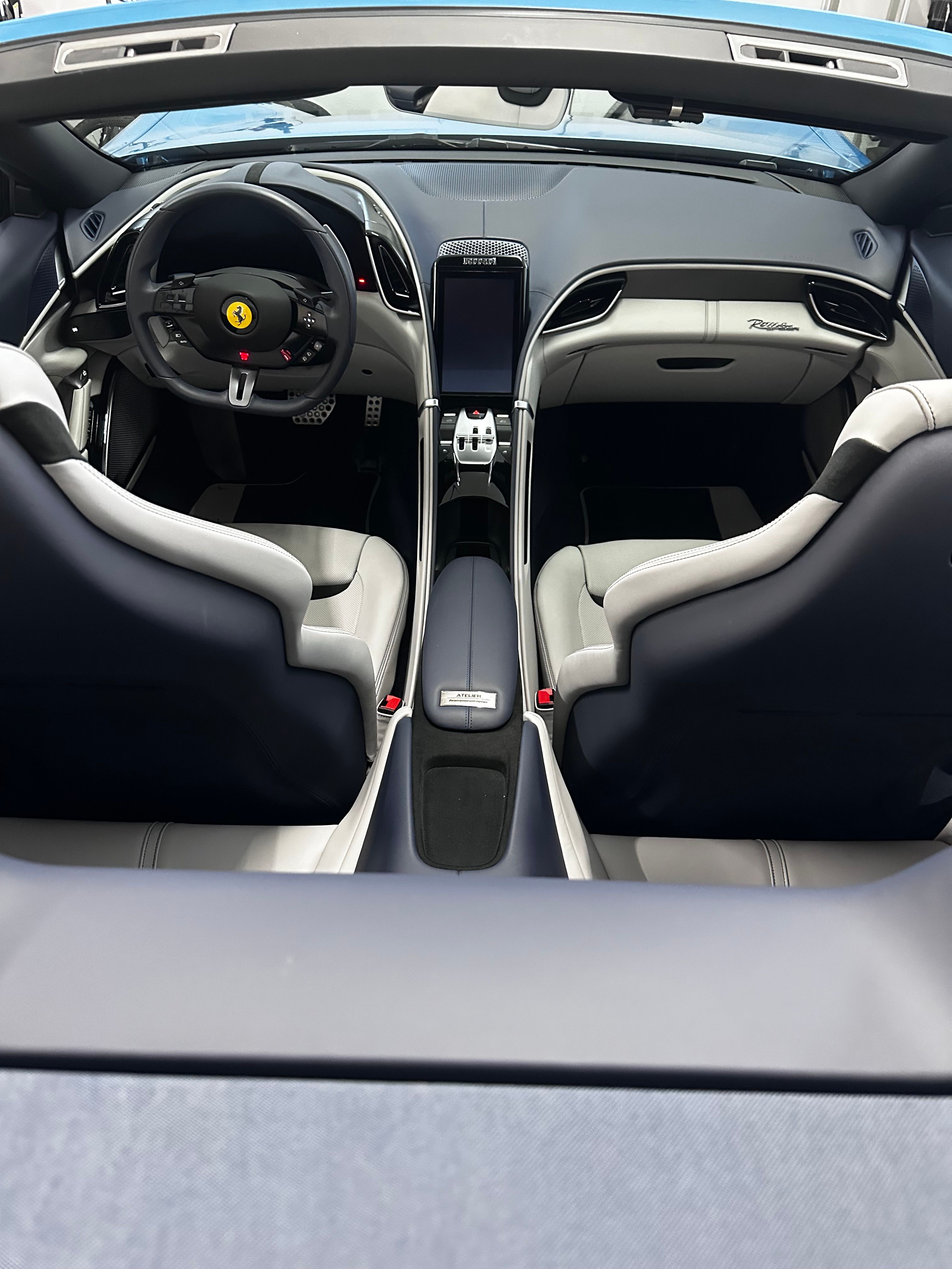 Used 2024 Ferrari Roma Spider RWD image 17