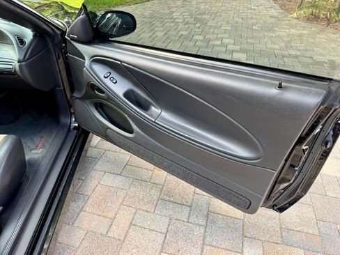 Used 2003 Ford Mustang Cobra image 16
