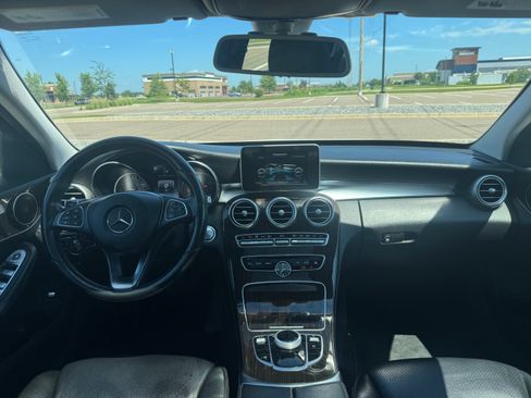 Used 2018 Mercedes-Benz C 300 4MATIC Sedan image 16