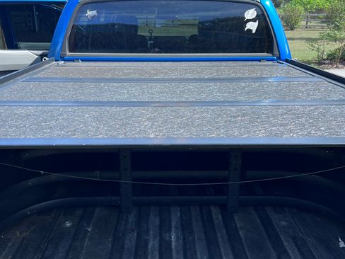 Used 2018 Toyota Tundra Limited image 11