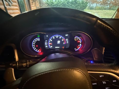 Used 2018 Jeep Grand Cherokee Trackhawk image 23