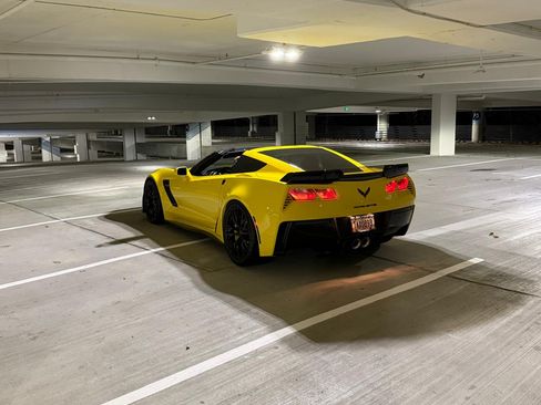 Used 2018 Chevrolet Corvette Z06 image 14