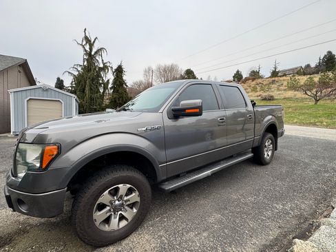 Used 2011 Ford F150 FX4 w/ FX Luxury Pkg image 6