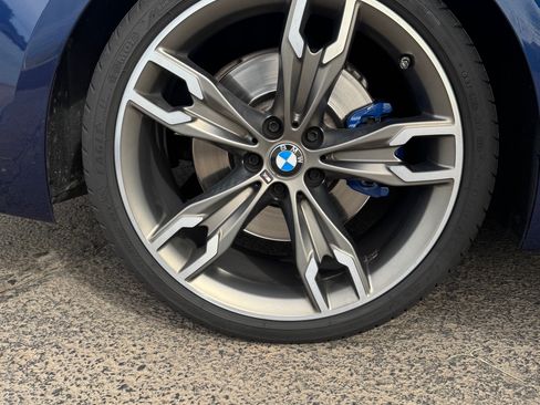 Used 2018 BMW M550i xDrive image 10