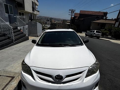 Used 2011 Toyota Corolla S FWD image 2