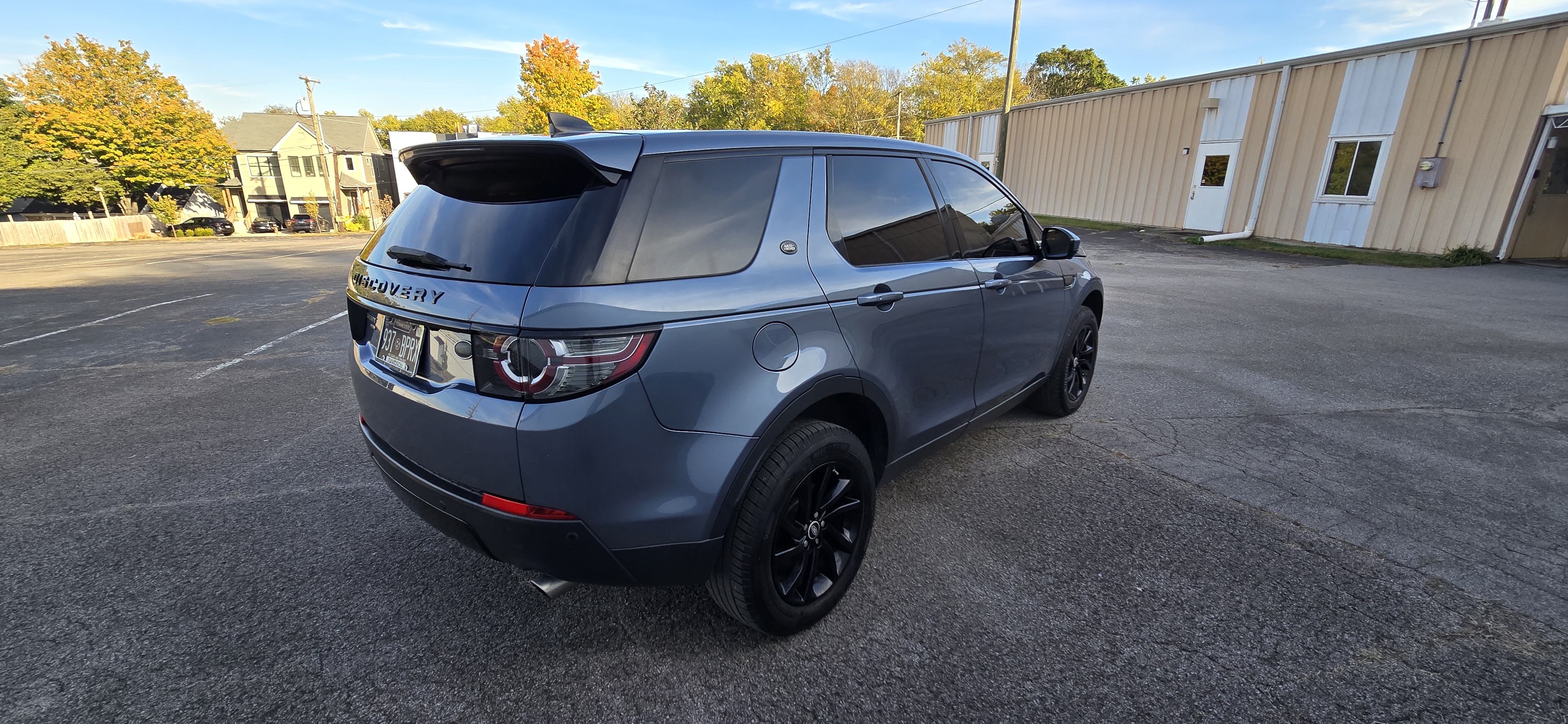 Used 2018 Land Rover Discovery Sport HSE AWD/4WD image 5