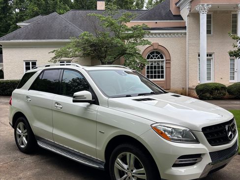 Used 2012 Mercedes-Benz ML 350 4MATIC image 5