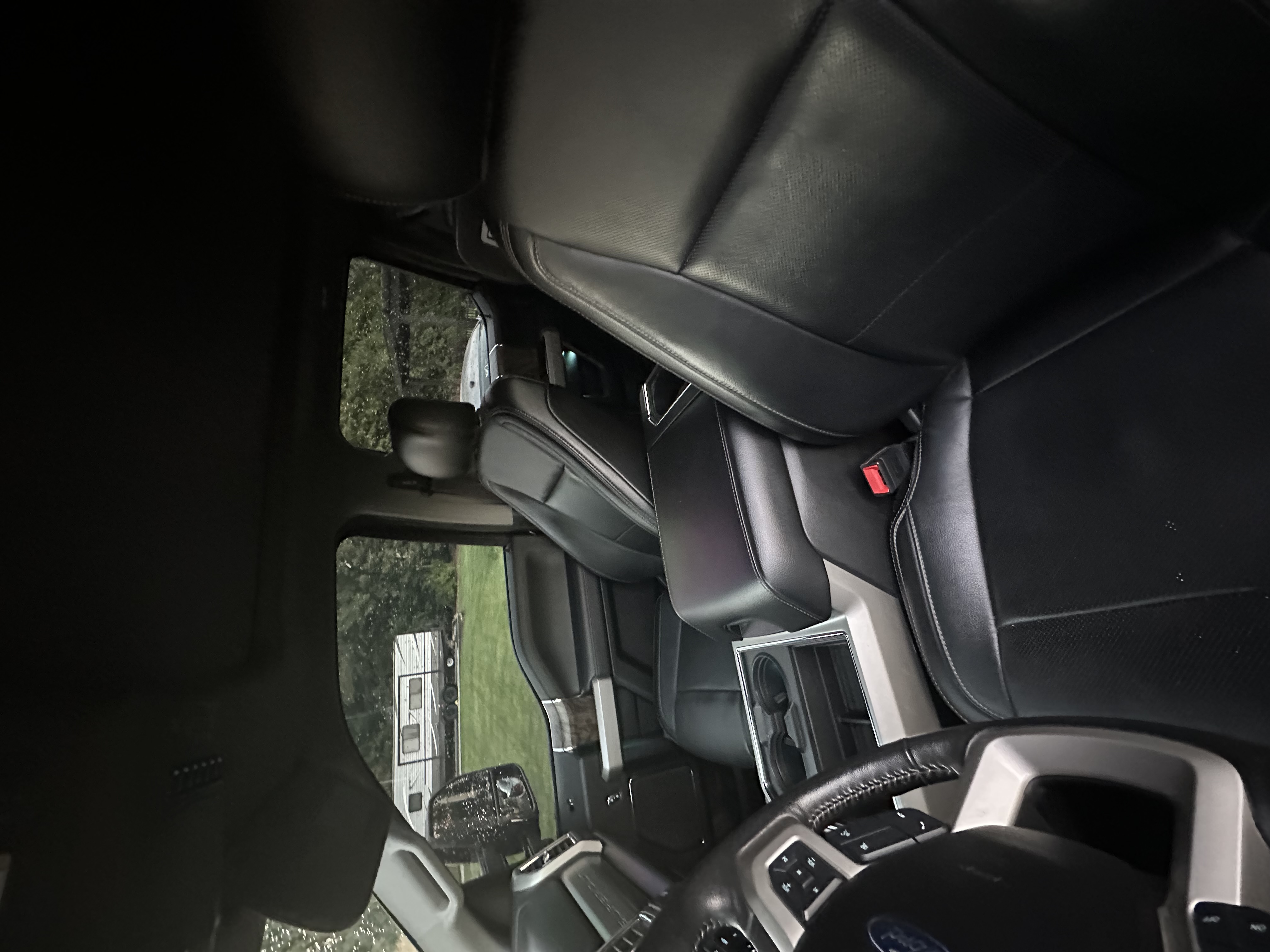 Used 2018 Ford F250 Lariat w/ Lariat Ultimate Package AWD/4WD image 9