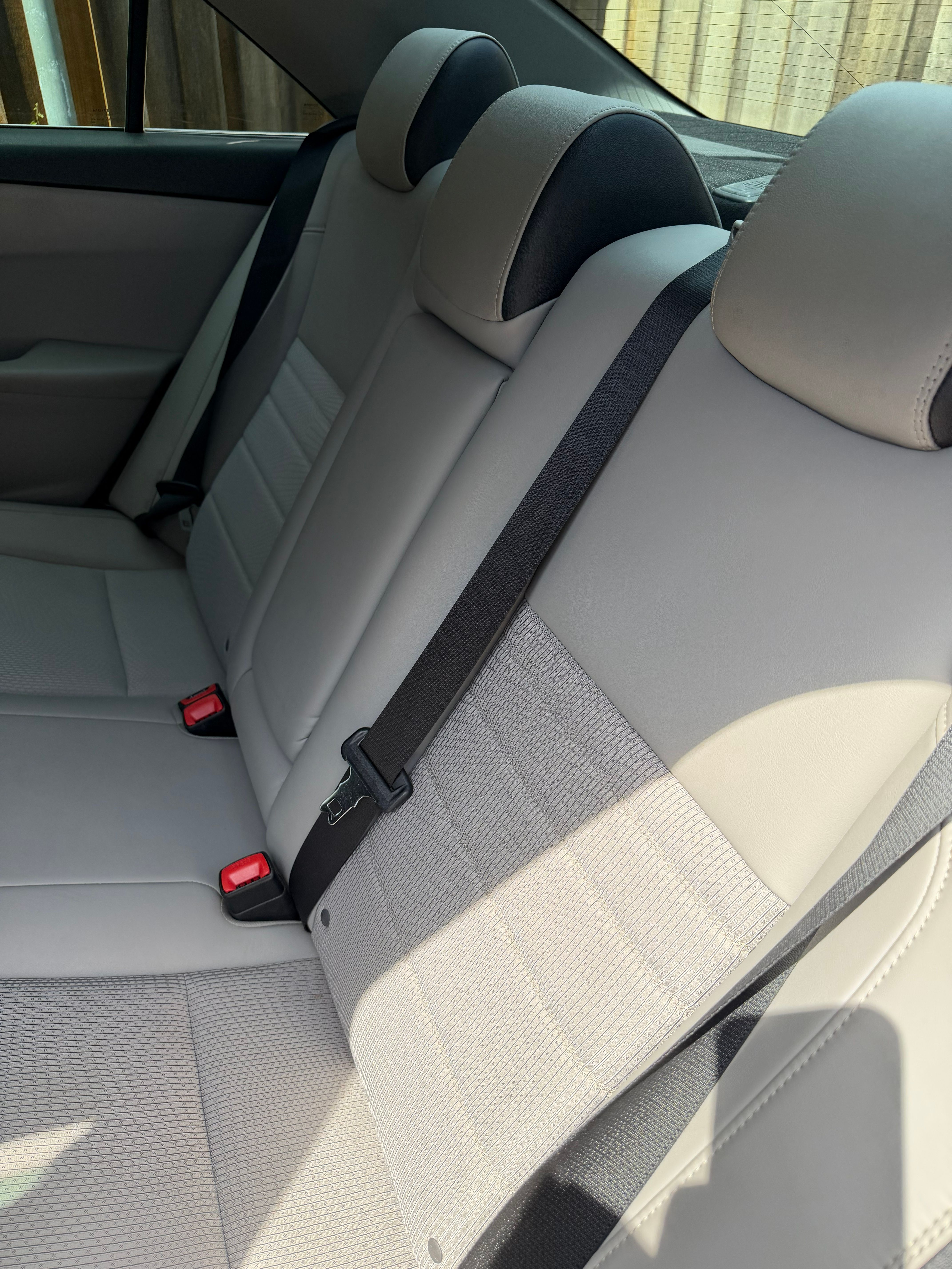 Used 2017 Toyota Camry SE FWD image 17
