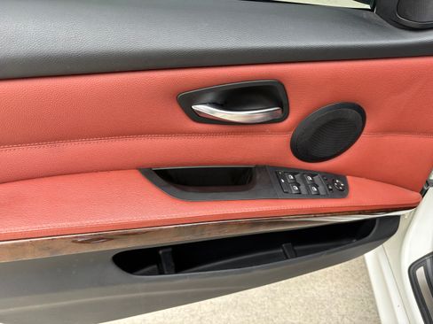 Used 2011 BMW 328i 328i Sedan 4D image 17