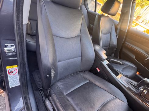 Used 2006 BMW 325i 325i Sedan 4D image 5