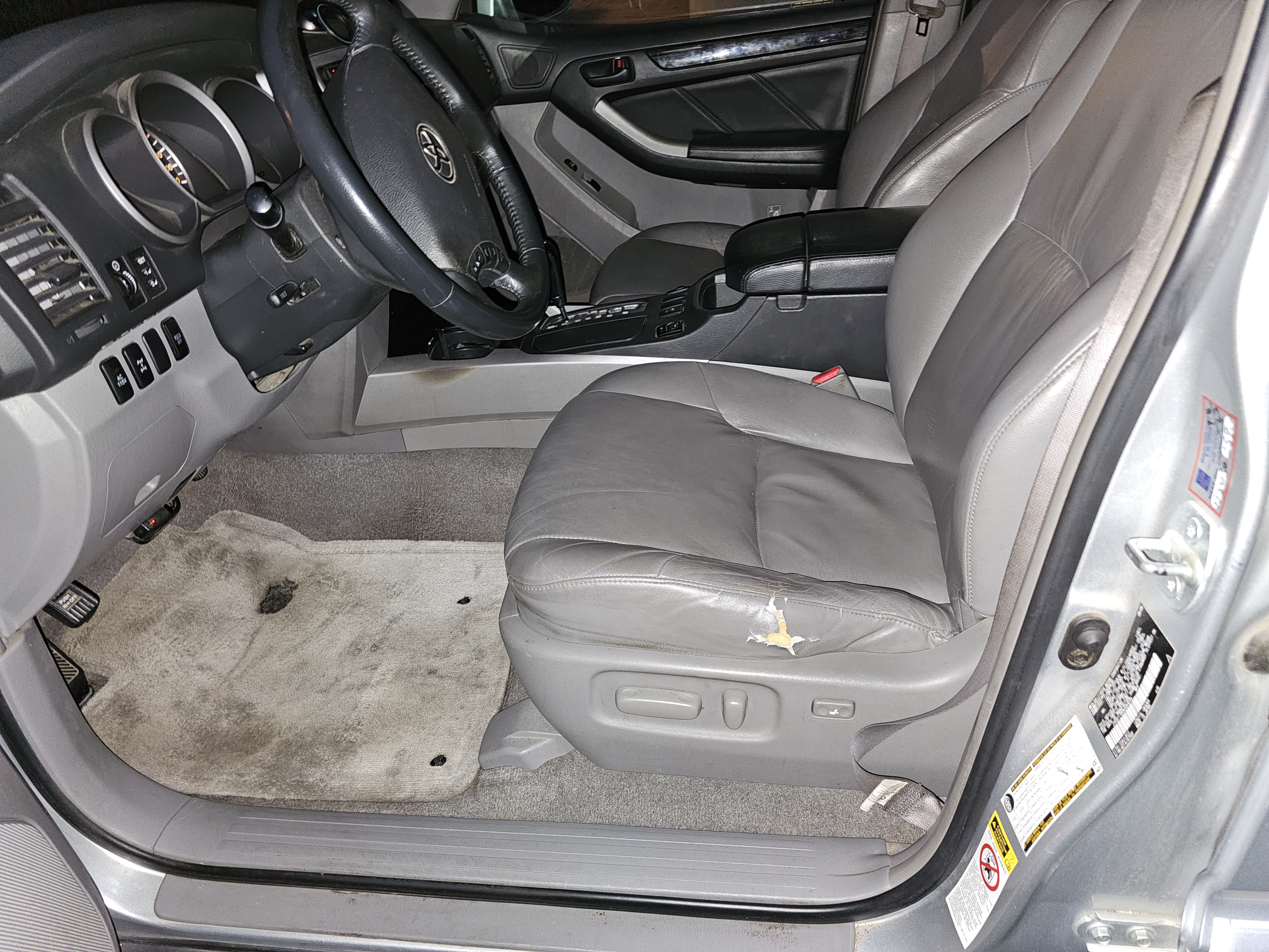 Used 2006 Toyota 4Runner Limited w/ Preferred Accessory Pkg AWD/4WD image 10