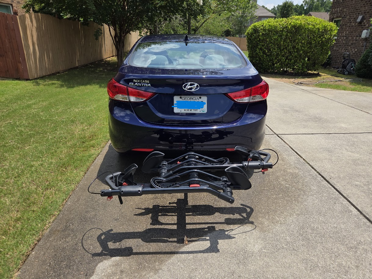 Used 2013 Hyundai Elantra GLS w/ Preferred Pkg FWD image 16