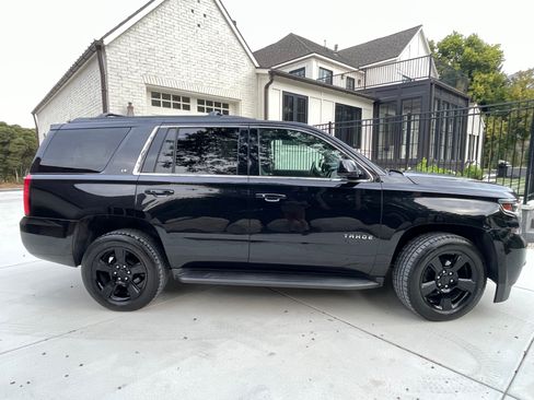 Used 2017 Chevrolet Tahoe LT w/ Luxury Package image 5