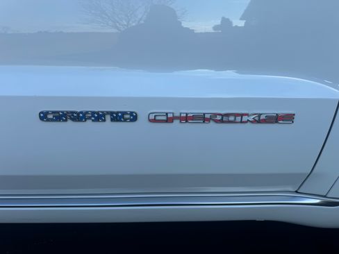 Used 2017 Jeep Grand Cherokee Summit w/ Platinum Series Group image 6