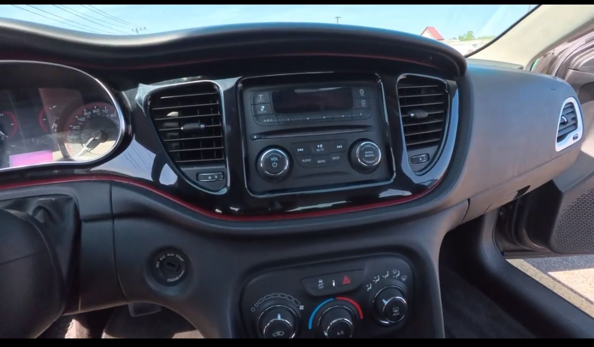 Used 2015 Dodge Dart SXT FWD image 6