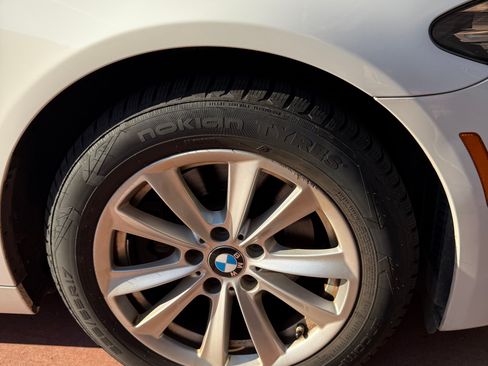 Used 2015 BMW 528i xDrive Sedan image 18