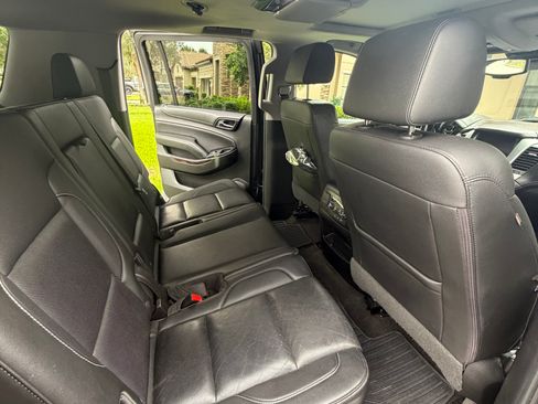 Used 2018 GMC Yukon XL SLT w/ Premium Edition RWD image 25