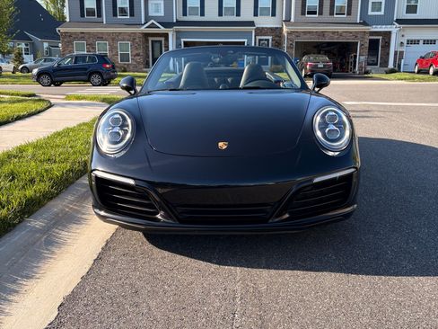 Used 2017 Porsche 911 Carrera 4S AWD/4WD image 10