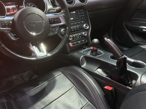 Used 2018 Ford Mustang GT image 7