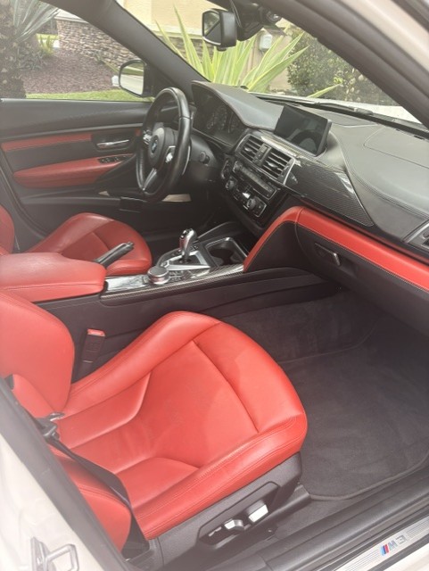 Used 2018 BMW M3 RWD image 14