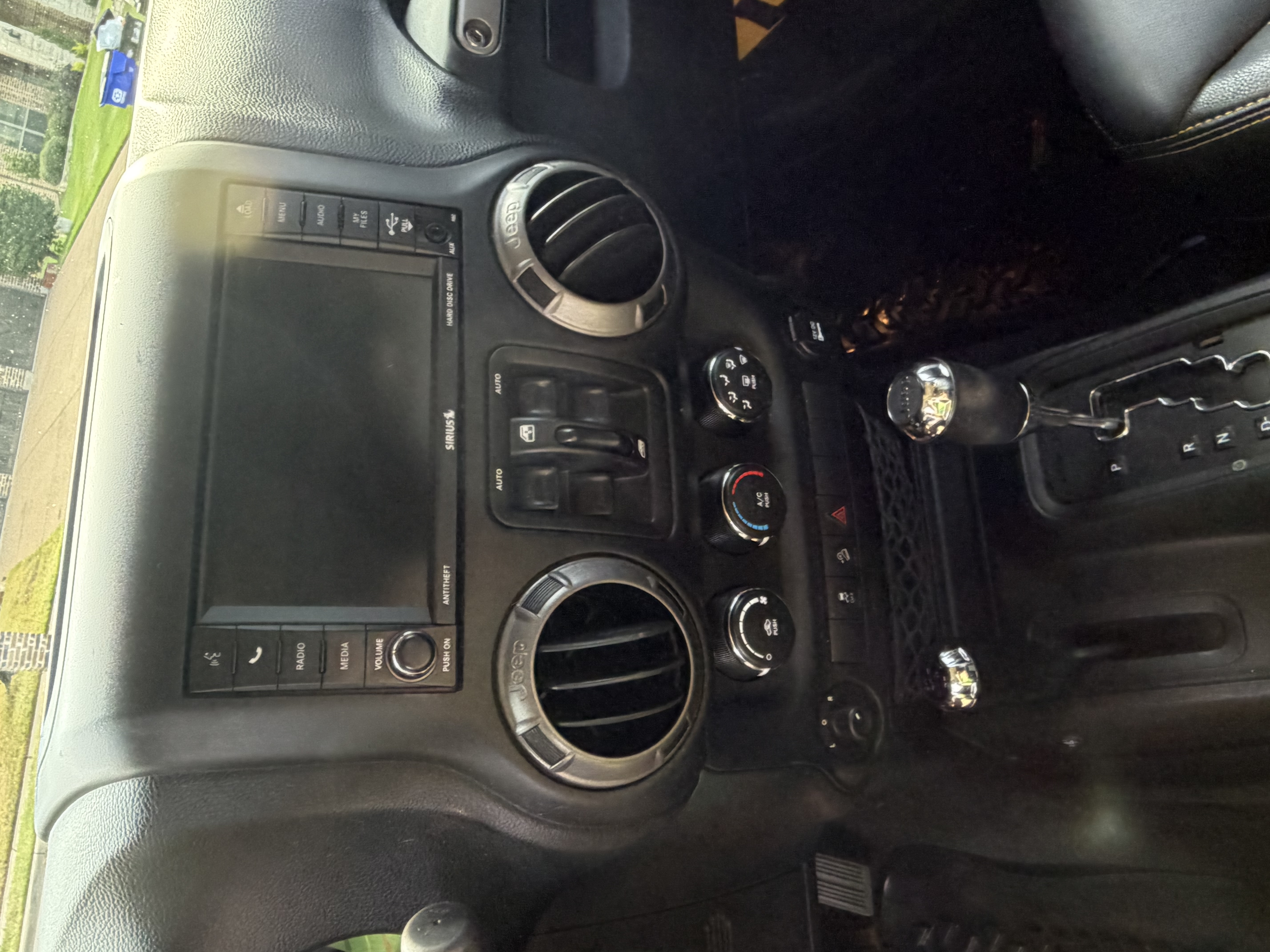 Used 2015 Jeep Wrangler Unlimited Sport w/ Quick Order Package 24S AWD/4WD image 9