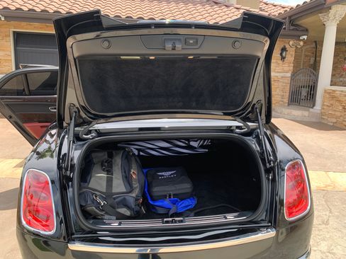 Used 2012 Bentley Mulsanne RWD image 13