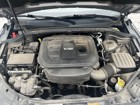 Used 2018 Dodge Durango SXT w/ Quick Order Package 2BB AWD/4WD image 19