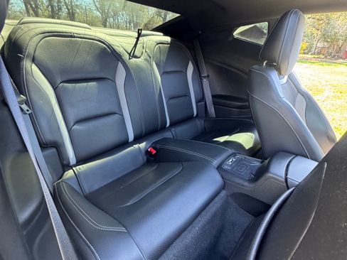 Used 2021 Chevrolet Camaro SS image 12