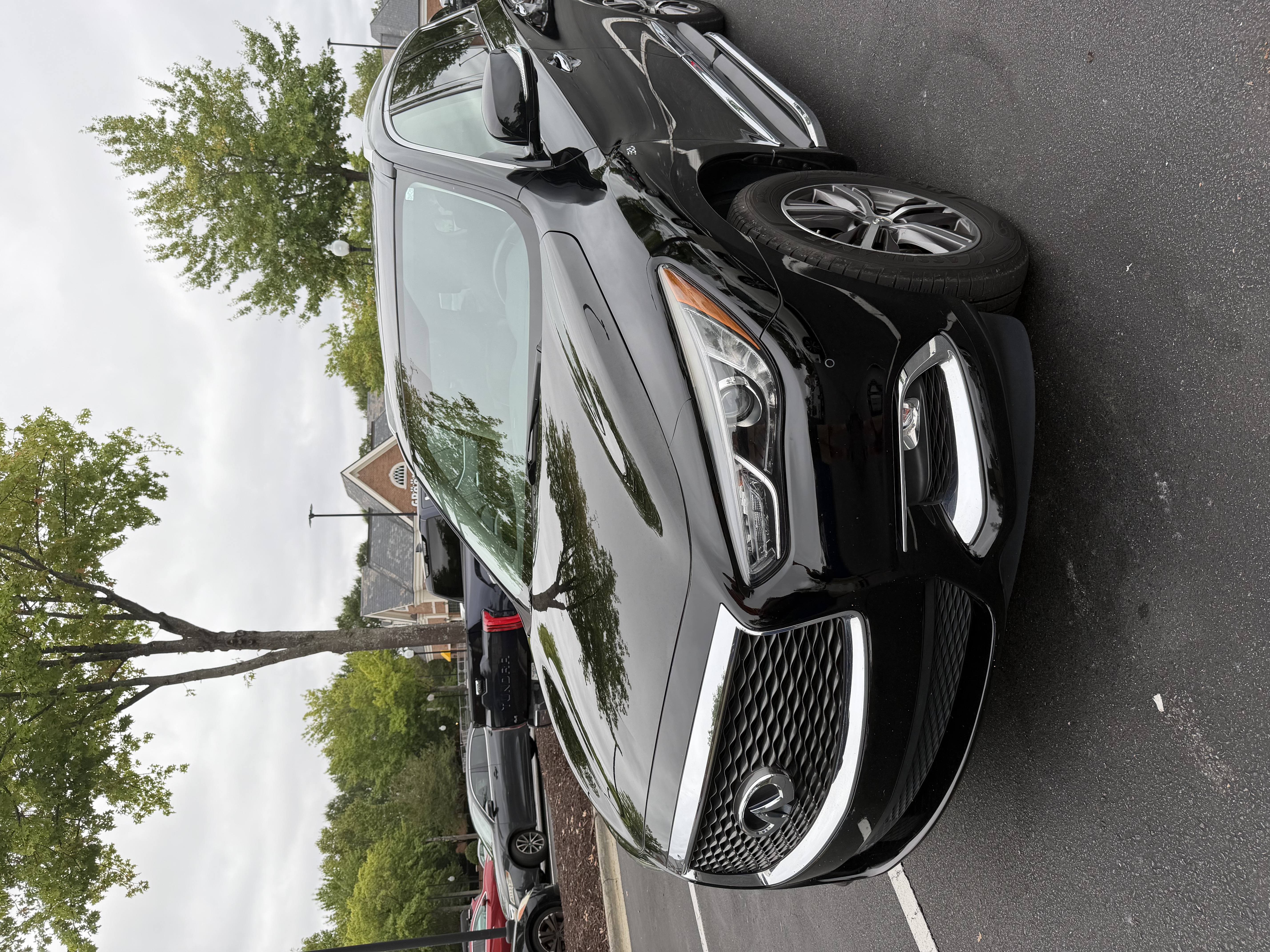 Used 2017 INFINITI QX60 FWD w/ Premium Plus Package image 1