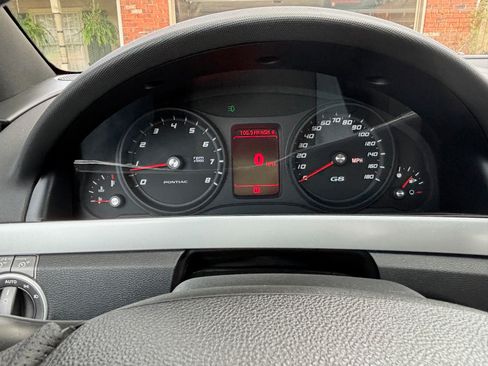 Used 2009 Pontiac G8 GT w/ Premium Package image 14