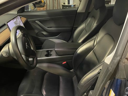 Used 2020 Tesla Model 3 Standard Range Plus image 16