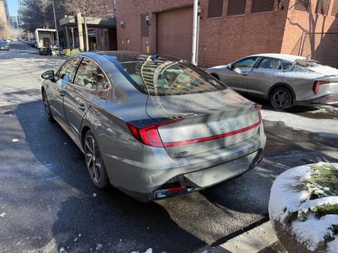 Used 2023 Hyundai Sonata SEL Plus image 11