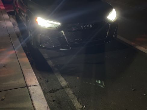 Used 2022 Audi S5 Premium image 2