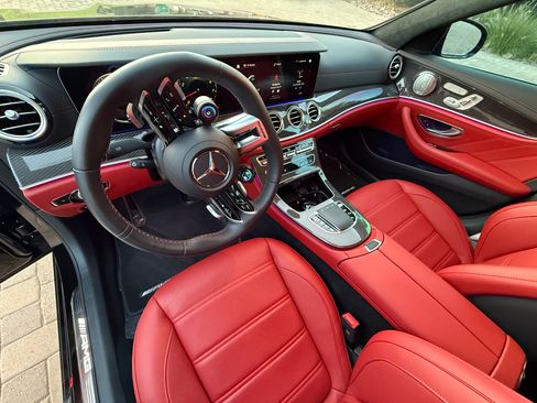 Used 2023 Mercedes-Benz E 63 AMG S image 21