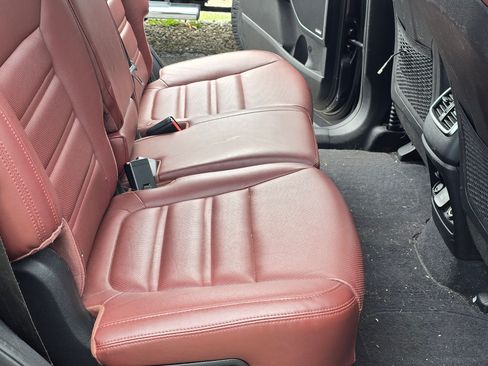 Used 2018 Kia Sorento SX image 22