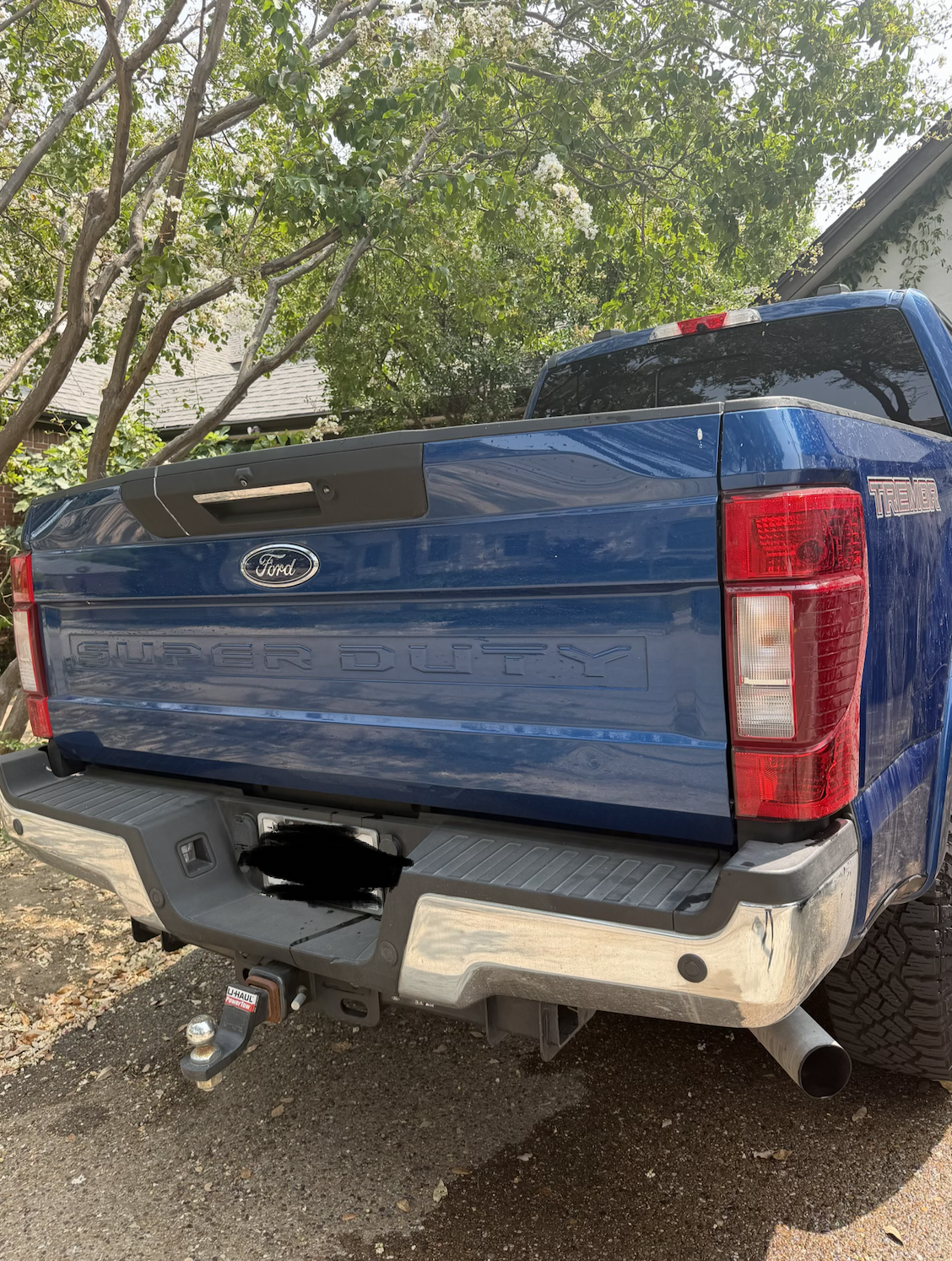 Used 2022 Ford F250 Lariat w/ Tremor Off-Road Package AWD/4WD image 16