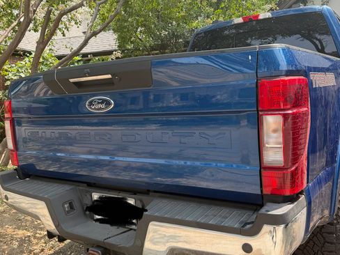 Used 2022 Ford F250 Lariat w/ Tremor Off-Road Package AWD/4WD image 16
