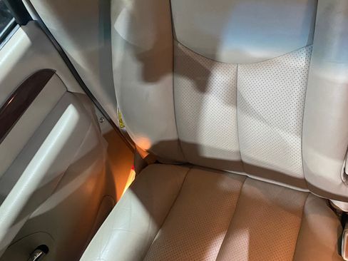 Used 2006 Cadillac Escalade EXT image 9