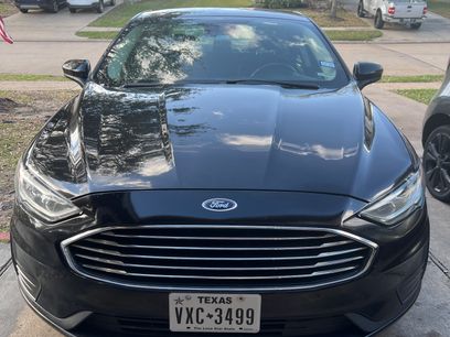 Used 2020 Ford Fusion SE