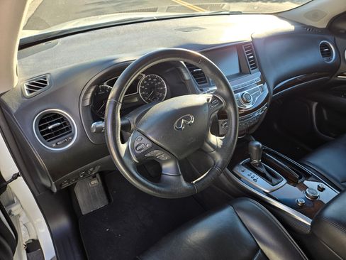 Used 2013 INFINITI JX35 35 Sport Utility 4D w/ Premium Pkg image 8