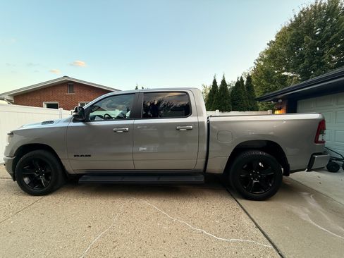 Used 2021 RAM 1500 Big Horn image 2