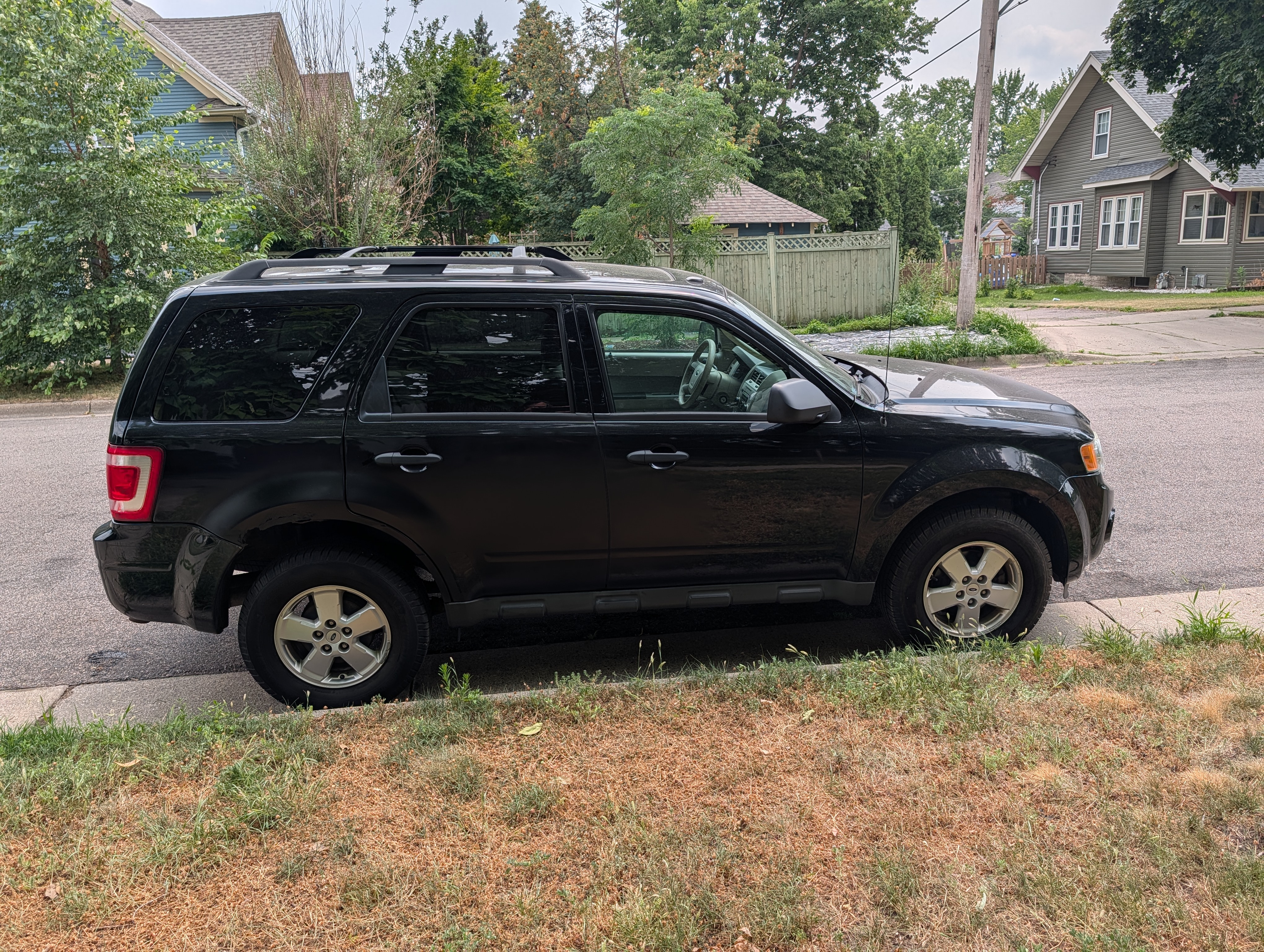 Used 2012 Ford Escape XLT FWD image 8