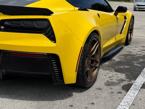 Used 2018 Chevrolet Corvette Z06 w/ Battery Protection Package RWD image 10