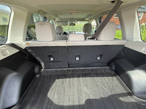 Used 2015 Subaru Forester 2.5i Premium w/ All-Weather Package AWD/4WD image 8