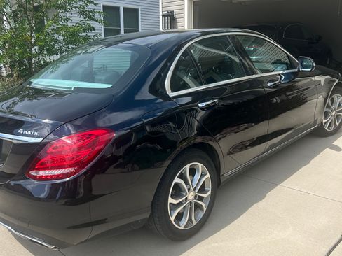 Used 2015 Mercedes-Benz C 300 4MATIC Sedan image 5