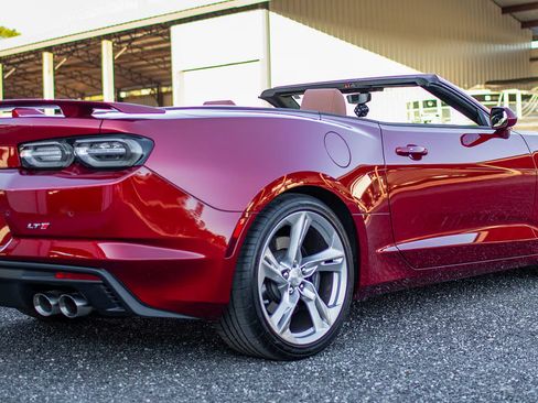 Used 2021 Chevrolet Camaro SS image 2
