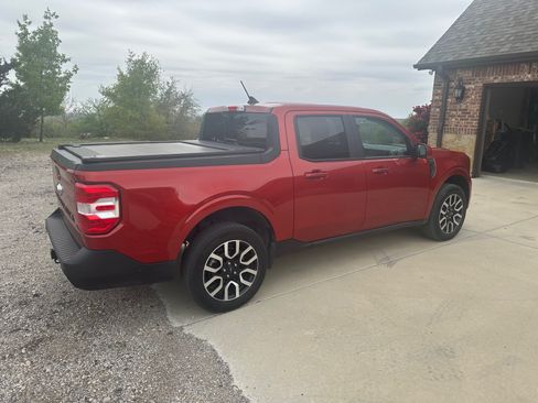 Used 2023 Ford Maverick Lariat w/ Lariat Luxury Package image 10