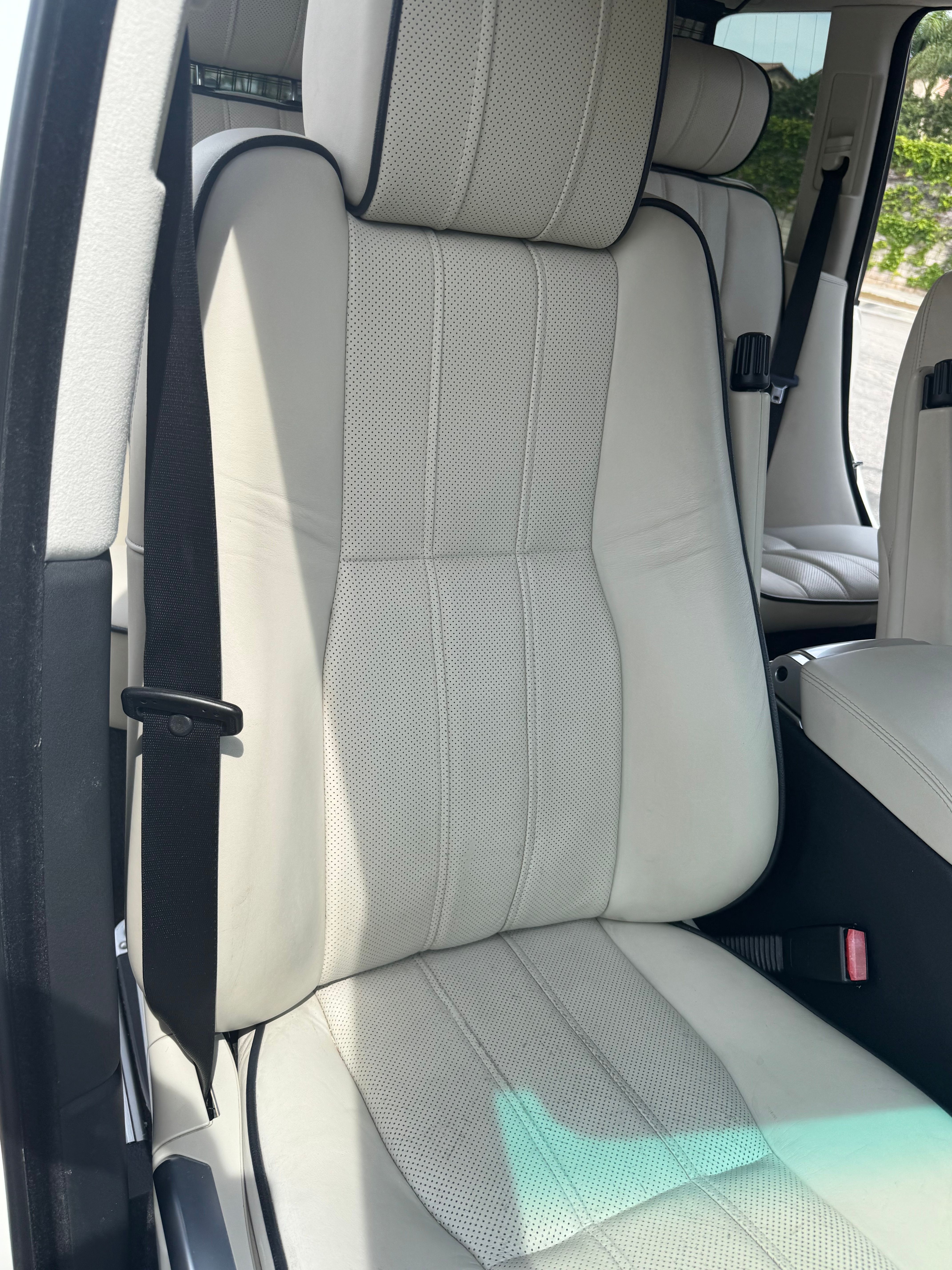 Used 2008 Land Rover Range Rover Supercharged AWD/4WD image 18
